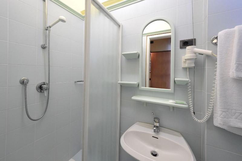 Hotel Al Prater Λινιάνο Σαμπιαντόρο Εξωτερικό φωτογραφία