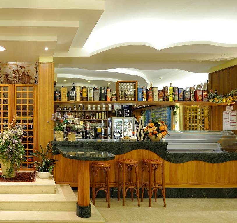 Hotel Al Prater Λινιάνο Σαμπιαντόρο Εξωτερικό φωτογραφία
