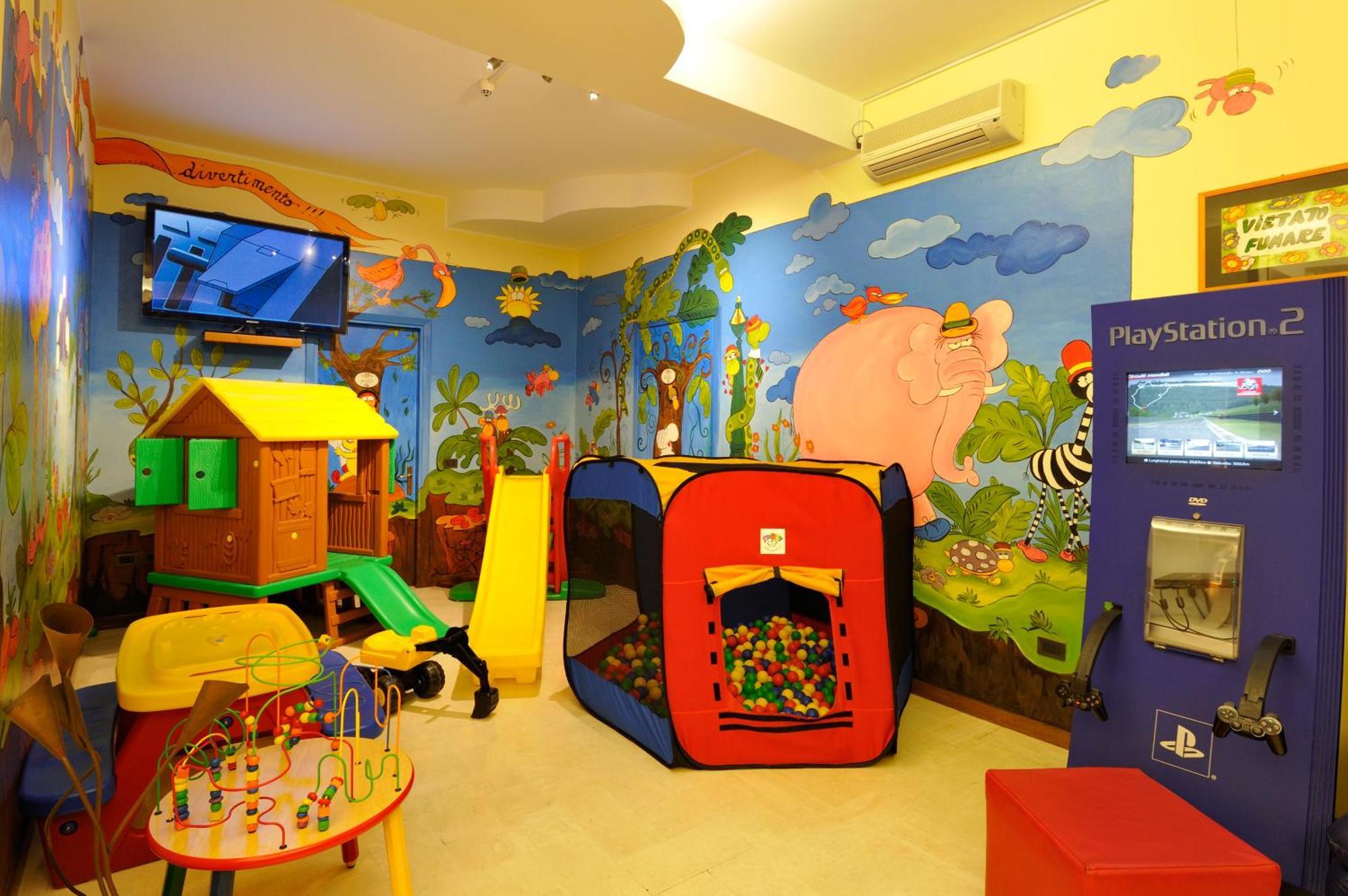 Hotel Al Prater Λινιάνο Σαμπιαντόρο Εξωτερικό φωτογραφία