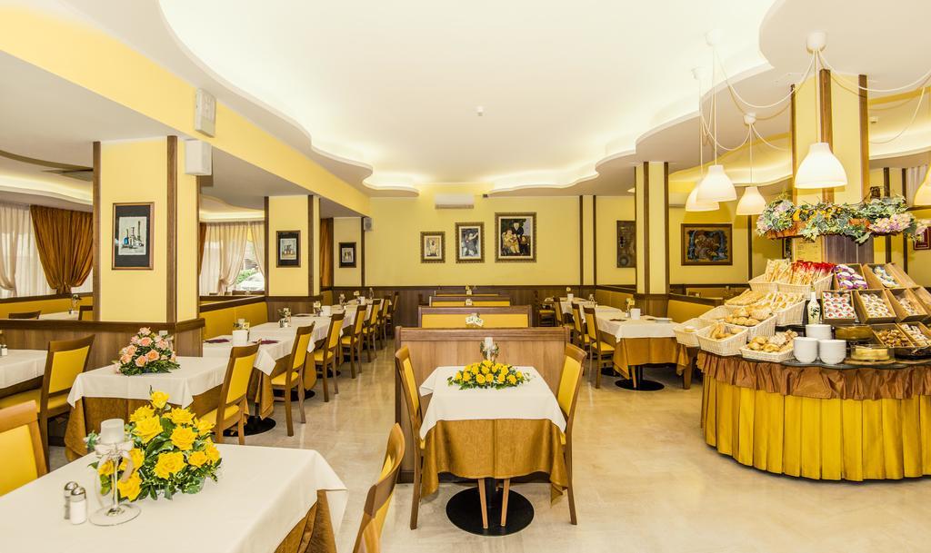 Hotel Al Prater Λινιάνο Σαμπιαντόρο Εξωτερικό φωτογραφία
