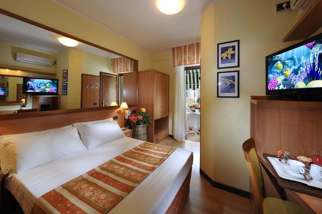 Hotel Al Prater Λινιάνο Σαμπιαντόρο Εξωτερικό φωτογραφία