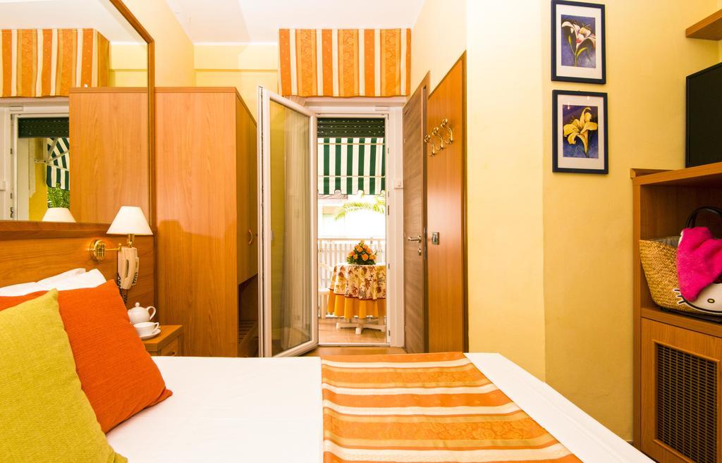 Hotel Al Prater Λινιάνο Σαμπιαντόρο Εξωτερικό φωτογραφία